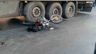 Mersin'de tr motosiklete arpt: 1 l, 1 yaral