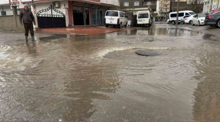 Midyat ve Nusaybin'de sel meydana geldi