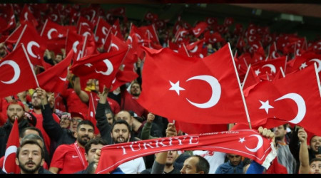 Milli maçların adresi Eskişehir ve Adana'da