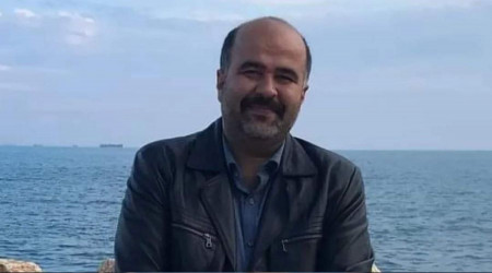 Minibüsün altında kalan öğretmen hayatını kaybetti