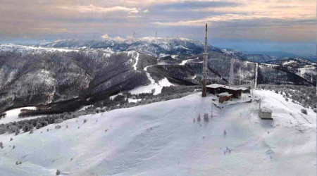 Muğla'nın bilinmeyen Sibirya'sında kar alınlığı 2 metre