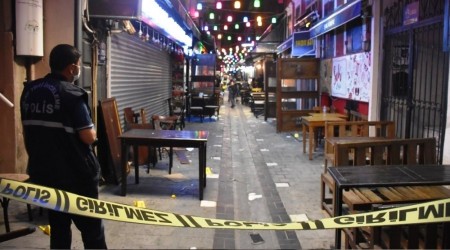 Müşteri kavgasında ortalık savaş alanına döndü