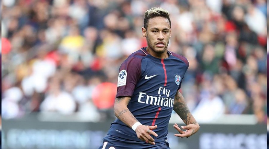 Neymar geri dnyor