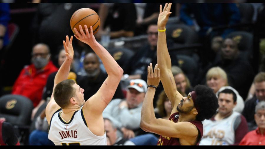 Nuggets, Jokic'in performans� ile kazand�