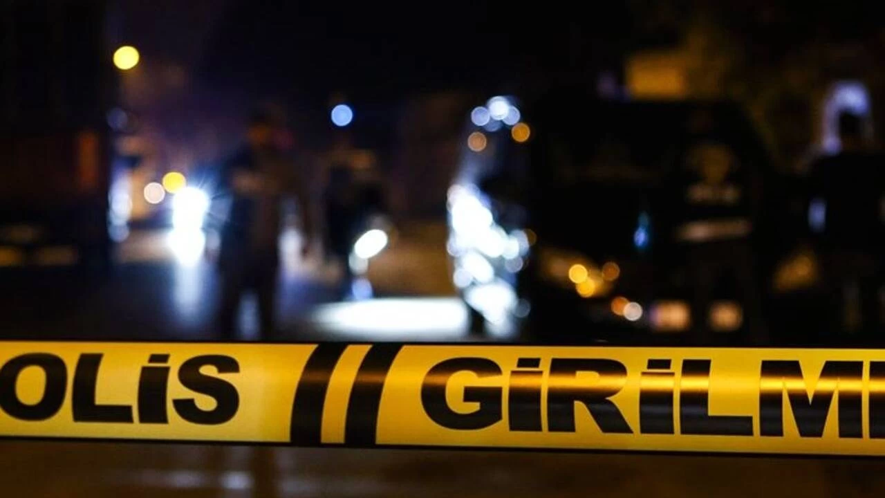 Öğrenci yurdunda bir genç silahla vurulmuş olarak bulundu