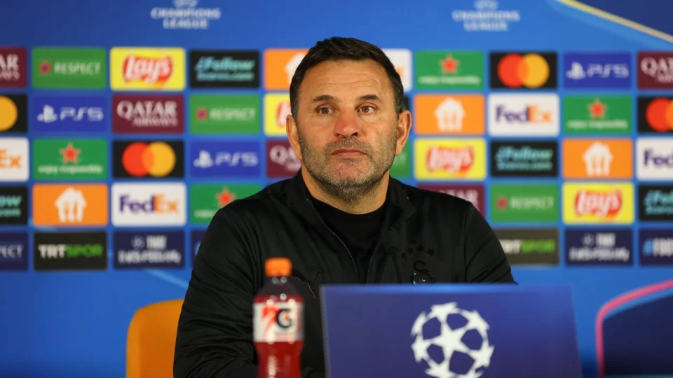 Okan Buruk'a teklif ya��yor