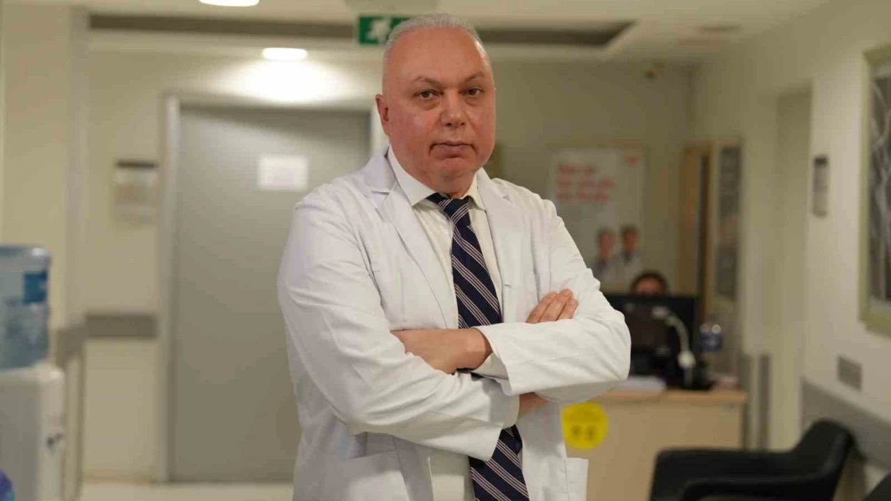 'Omurga romatizması geç kalınmadan tedavi edilmeli'