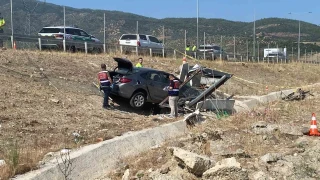 Otobanda ara� yoldan ��kt�: Kul�bedeki bek�iyi hayattan kopard�