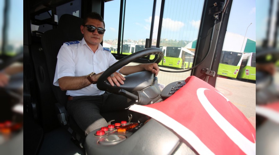 Otob�s �of�r�nden �rnek davran��