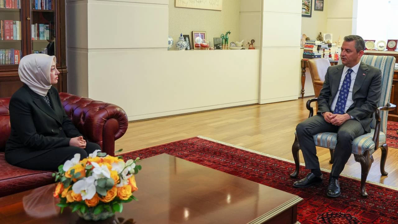 Özgür Özel ile görüşen Ayşe Ateş: Erdoğan'la da görüşmek istiyorum