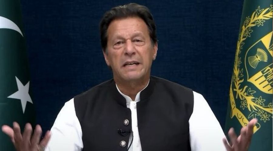 Pakistan Babakan Khan: 'Hkmete kurulan komplonun arkasnda ABD var'