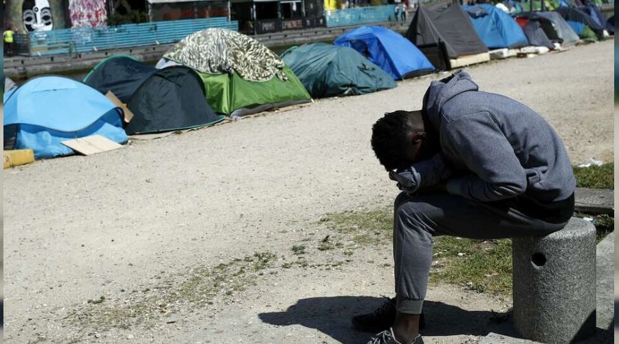 Paris'te evsiz mltecilerin durumu zor