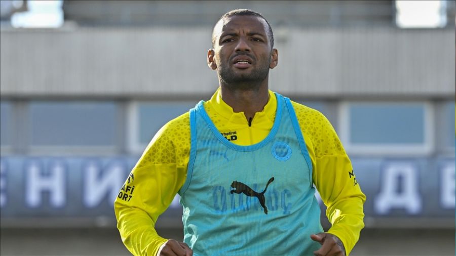 Pedro'nun transferi resmiyet kazand� 