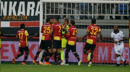 Penaltı atmadılar, kurtardılar