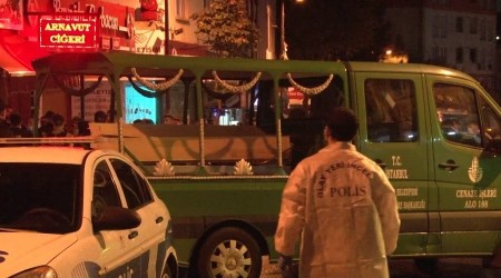 Pendik'te kafe tarandı