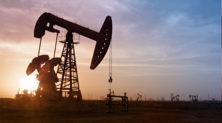 Petrol fiyatları düşmeye devam ediyor