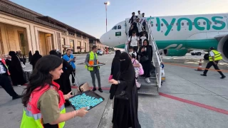 Riyad'dan Rize'ye gerekleen ilk uu iin karlama treni dzenlendi