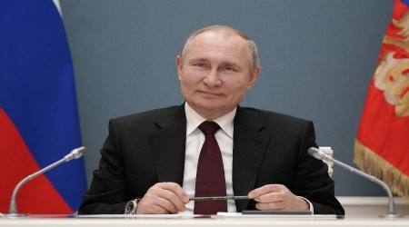 Rus Duması, Putin'in önündeki engeli kaldırdı