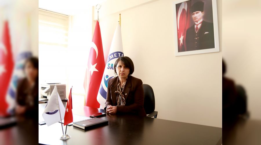 Sa�l�k��lar s�zl� m�lakat�n kald�r�lmas�n� istiyor