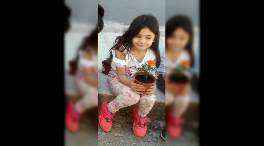 Sal�nca��n demiri �zerine  d��en �ocuk ya�am�n� yitirdi