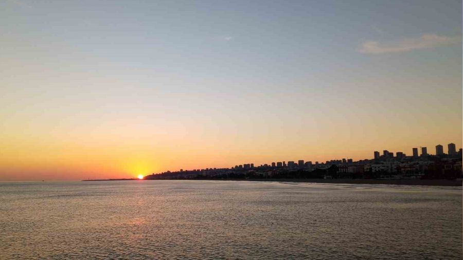 Samsun'a yalanc� bahar geliyor, s�cakl�k 12 derece art�yor