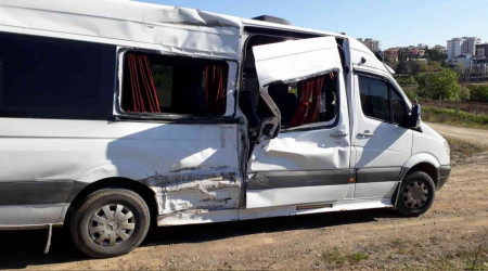 Samsun'da rencisi servisi kaza yapt: 2 renci yaral