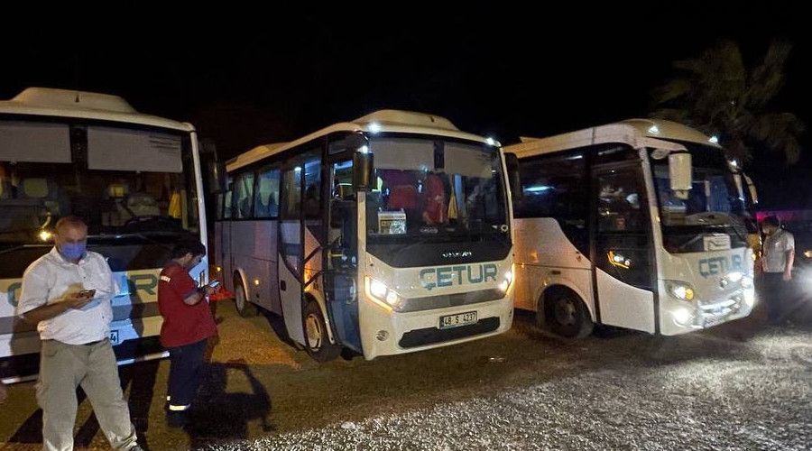 Santralin yaknndaki ren tahliye ediliyor