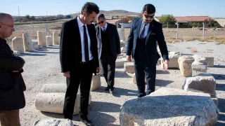 "Savatra Antik Kentindeki çalışmalar önemli"