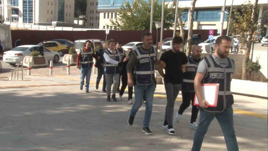 ehidin evini soyan 3 hrsz yakaland