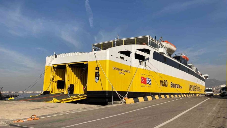 Selanik-İzmir feribot seferleri başladı