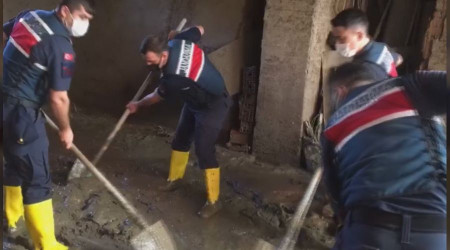 Selzedelerin en büyük destekçisi jandarma oldu
