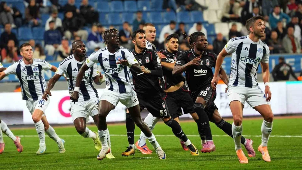 Sergen Yal��n, Emre Bel�zo�lu'na kar�� ilk galibiyetini almak istiyor