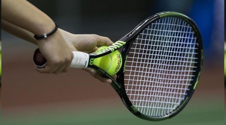 Seri başı Halep'den erken veda