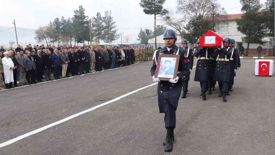 Siirt'teki askerin naaşı 56 yıl sonra Bolu'ya uğurlandı
