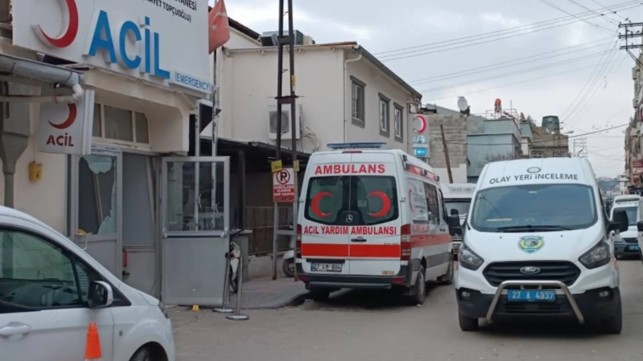 Silahl� kavgada vurulan gen� hayat�n� kaybetti