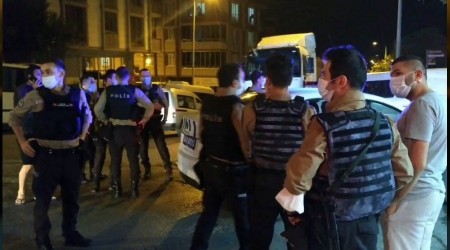 Sokak savaş alanına döndü