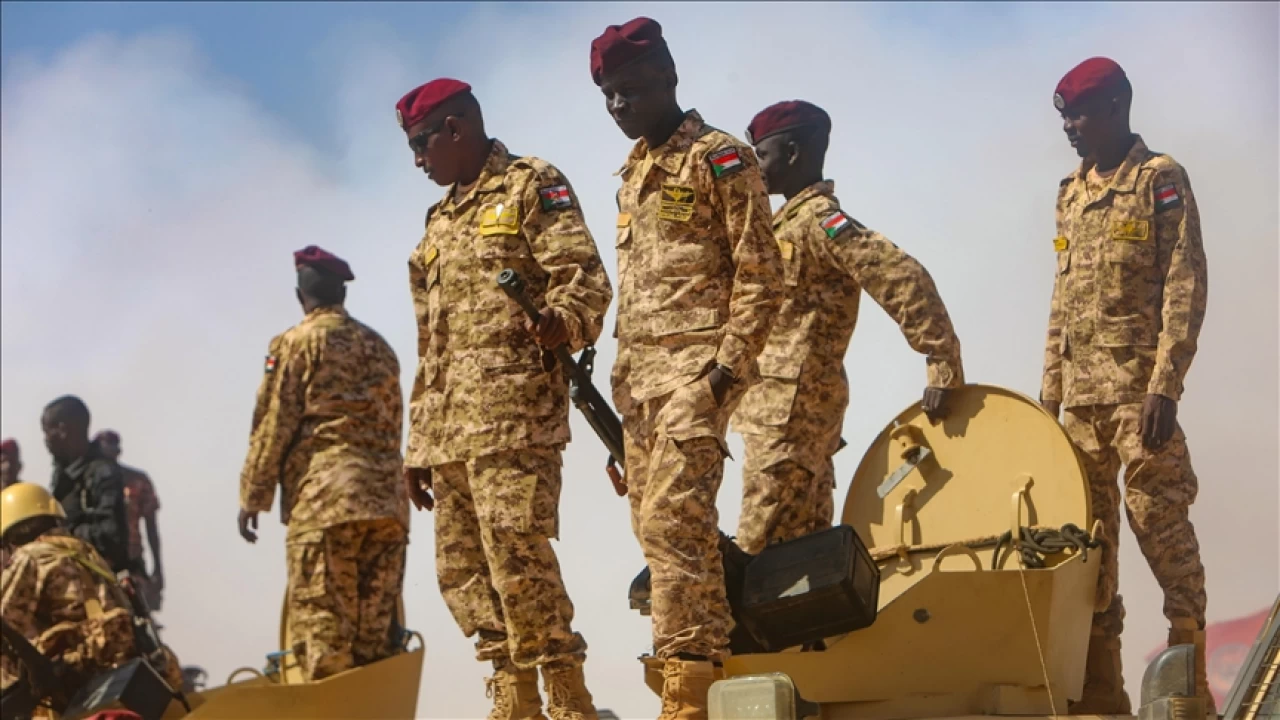 Sudan ordusu, Cumhurbaşkanlığı Sarayı'nda kontrolü sağladı
