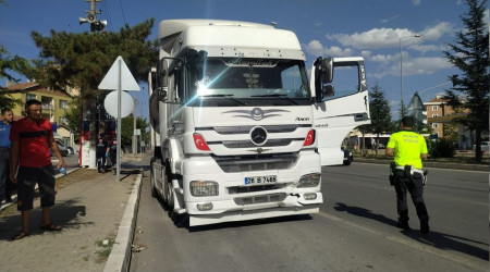 Sungurlu'da tr otomobile arpt: 4 yaral