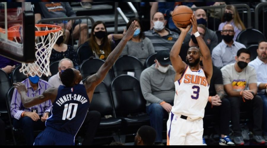 Suns'tan 10 ma�l�k galibiyet serisi