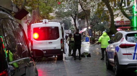 Taksim'de bırakılan valiz paniğe neden oldu