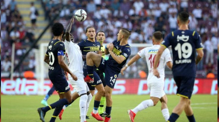 Taraftar tepkisi hata yaptırabilir