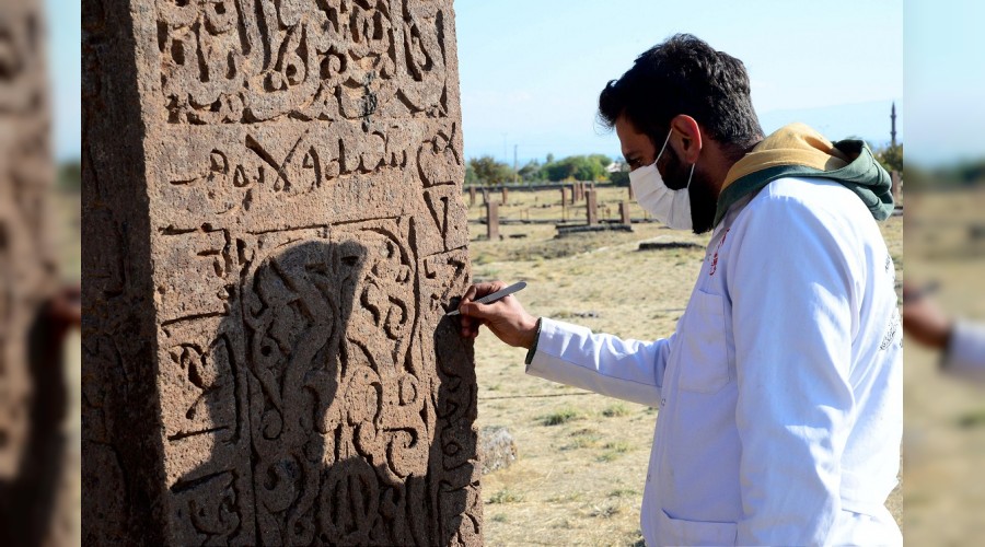 Tarihin şahitleri ustalara emanet