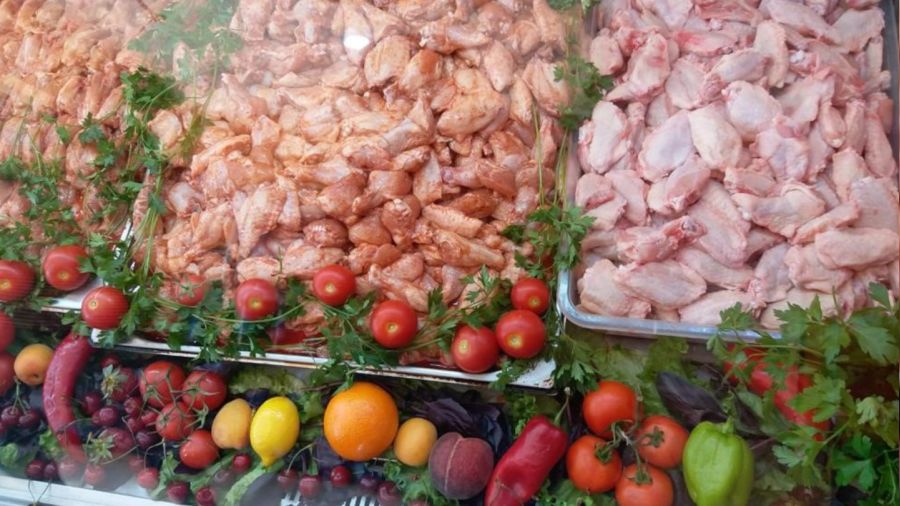 Tavuk, dana ve kuzunun tahtını sarstı