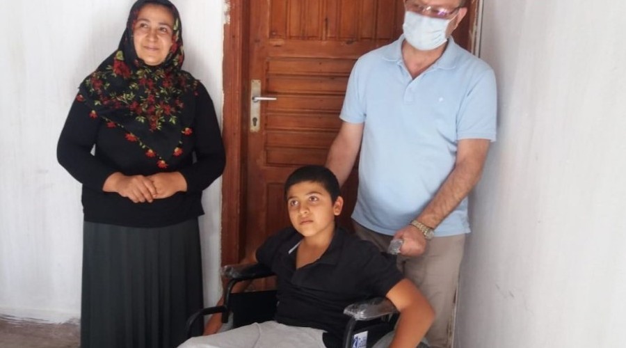 Tekerlekli sandalye dağıtımı