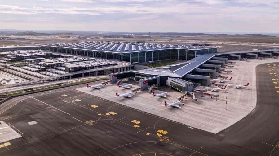 Tesadüfe bak! İstanbul'a inen İlk uçak Tel Aviv uçağı oldu