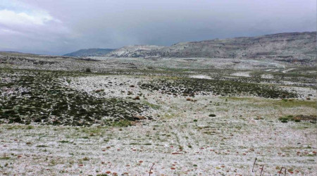 Toroslar'da Mayıs ayında kar ve dolu yağdı