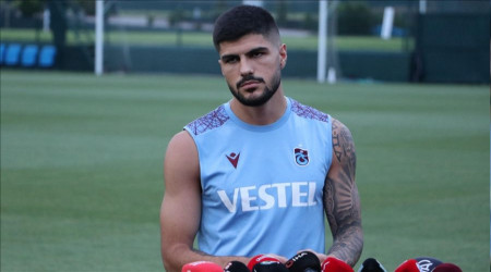 "Trabzonspor'un teklifini dnmeden kabul ettim"
