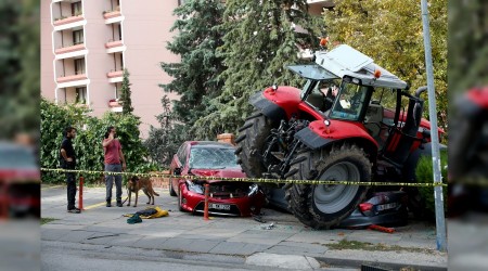 Traktryle bakenti birbirine katt