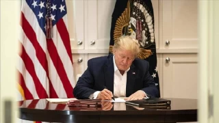 Trump, cinsiyet dönüşümü desteğini kesti