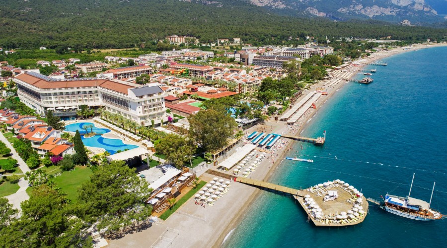 Turist sayısı 13 milyonu aşacak